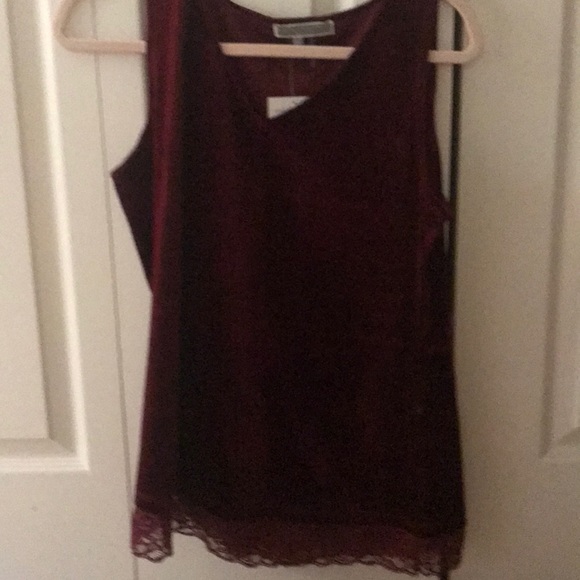 Tops - BURGUNDY VELVET TOP